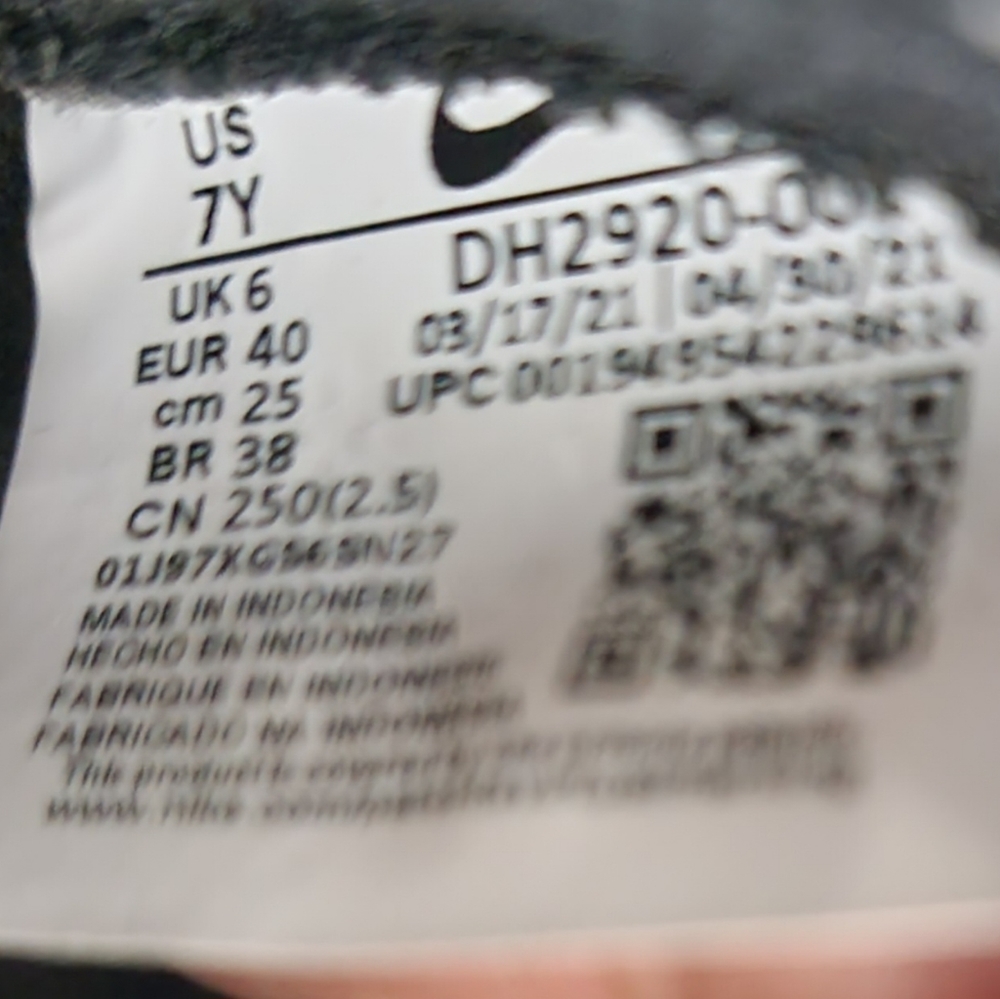 Genuine Nike Air Force 1 - Picture 7 of 7